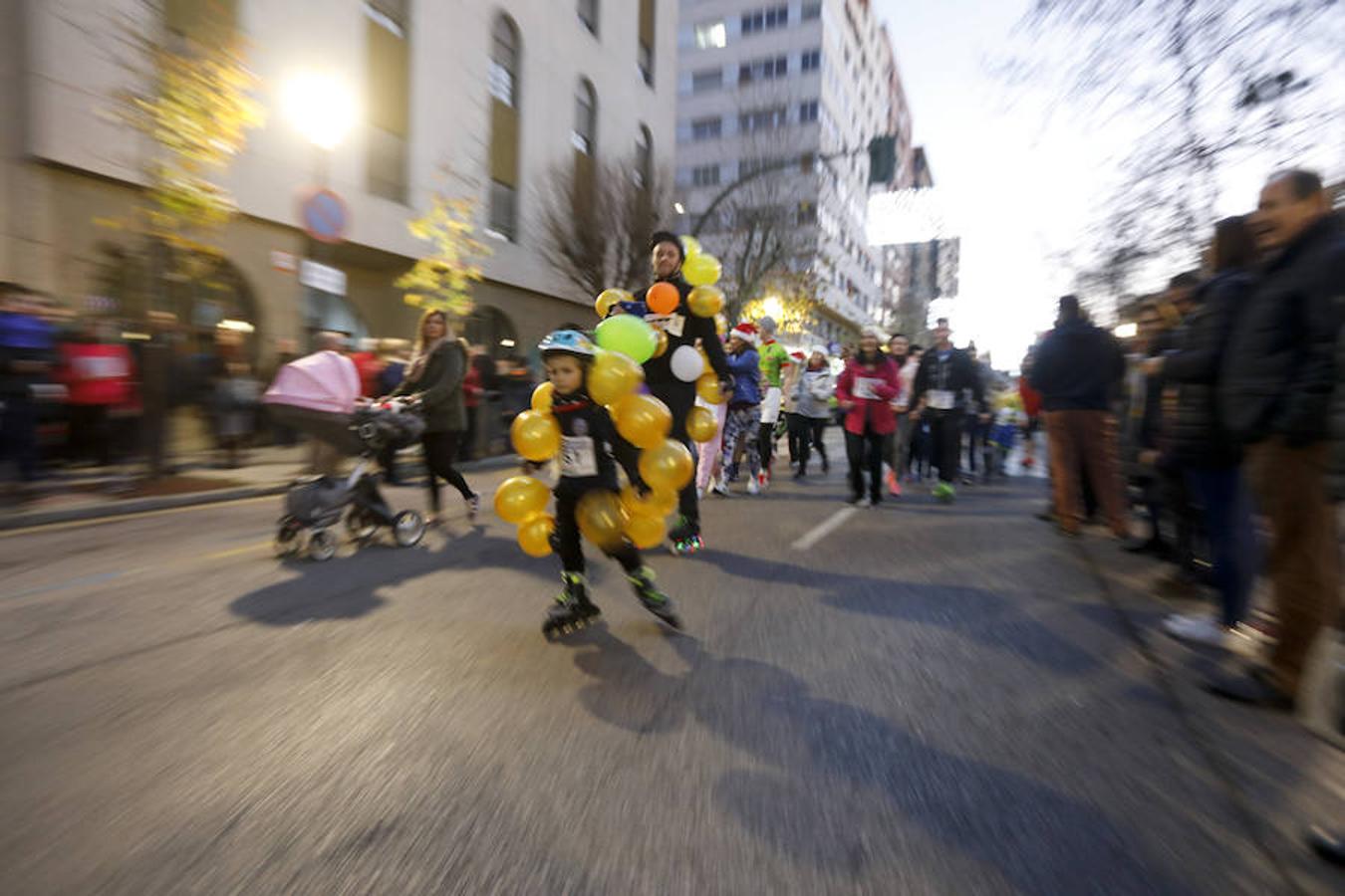 Fotos: Las mejores imágenes de la San Silvestre de Cáceres 2018