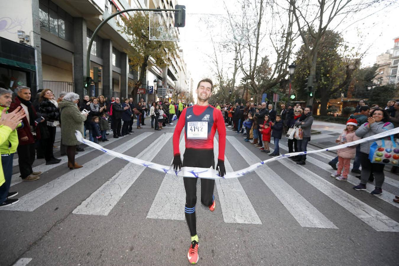 Fotos: Las mejores imágenes de la San Silvestre de Cáceres 2018