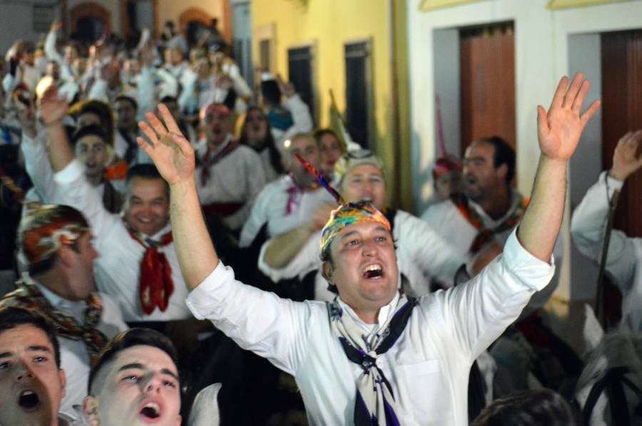 La carrera de 'La Encamisá', Fiesta de Interés Turístico Regional, arrastra gran tradición