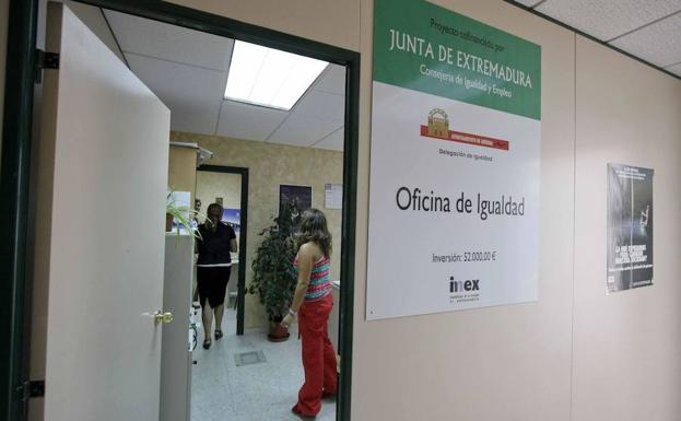 El IMEx destinará 5,7 millones euros para financiar las Oficinas de Igualdad