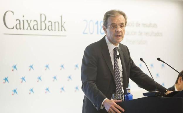 Caixabank descarta una fusión con Bankia