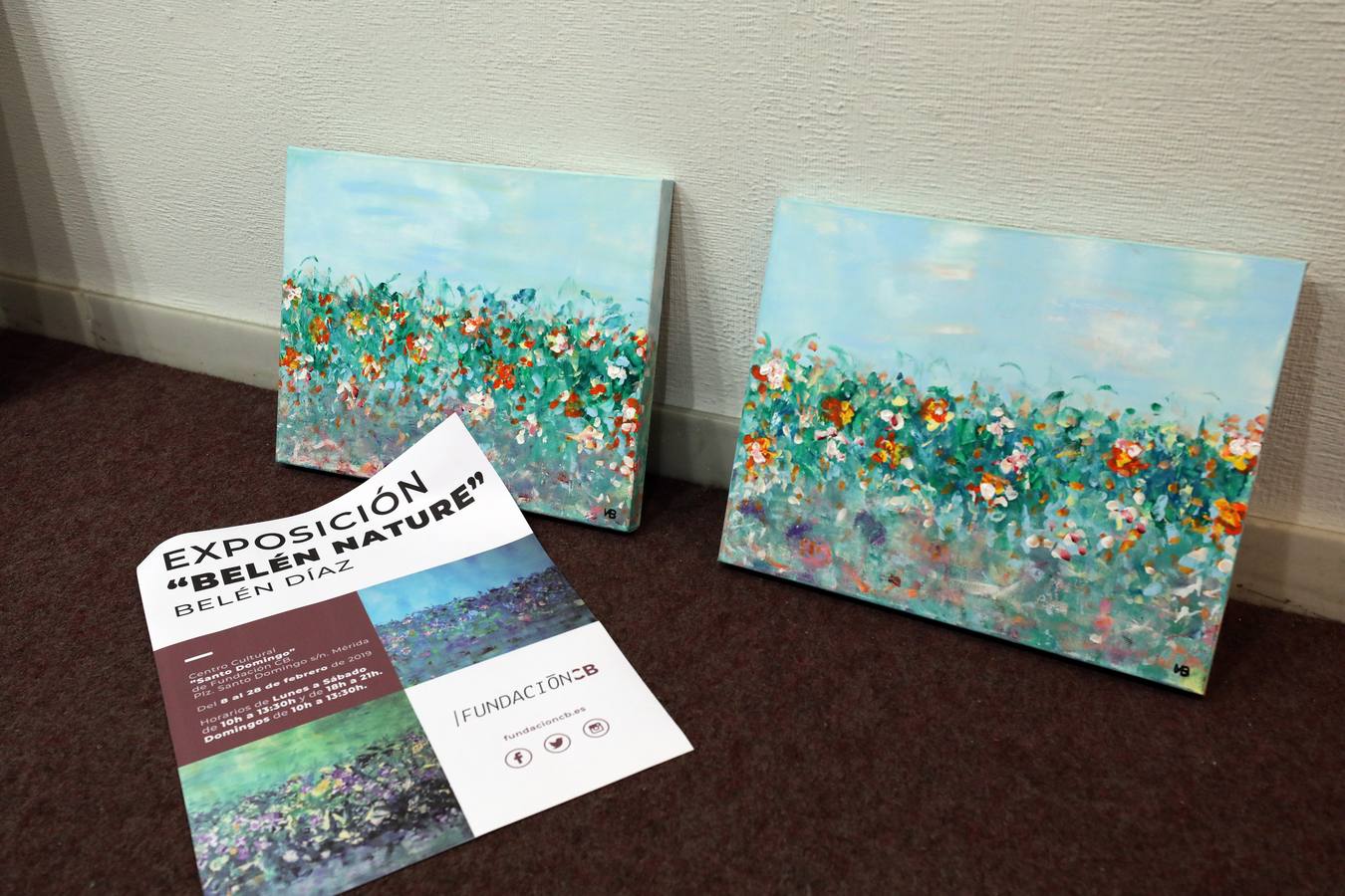 La artista Belén Díaz García expone sus obras en el Centro Cultural Santo Domingo de Fundación CB de Mérida. Belén Díaz se define como una amante del color y de la luz en todas sus expresiones. Desde muy pequeña le gustó manifestar sus sentimientos a través de la pintura; fue su profesora de dibujo en el Colegio Compañía de María la primera persona que le enseñó pautas y técnicas para disfrutar dibujando. En 1976, con 11 años, fue premiada con el tercer puesto en el certamen anual de pintura al aire libre del Ayuntamiento de Badajoz. A raíz de cursar sus estudios universitarios se estableció en Sevilla y comenzó una nueva etapa aprendiendo y practicando en el estudio de su tío, el pintor extremeño, Paco Mateo. La exposición «Belén nature» se podrá visitar en el Centro Cultural Santo Domingo del 8 al 28 de febrero.