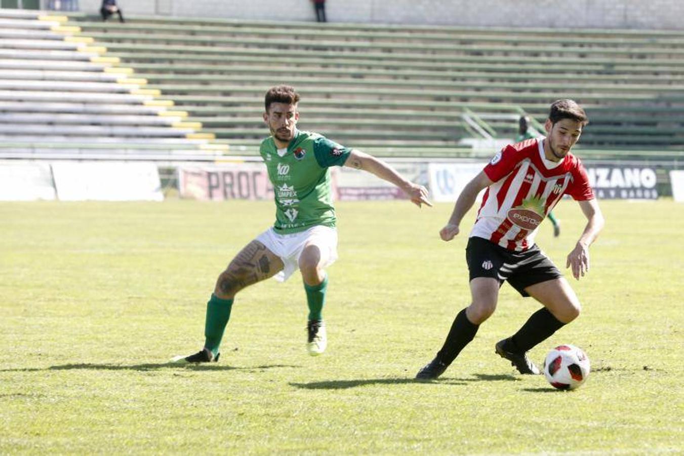 El Cacereño disfrutó durante unas horas del liderato provisional del grupo XIV de Tercera División