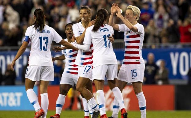 Las jugadoras de la selección estadounidense, durante un partido de la 'She Believes Cup'. 