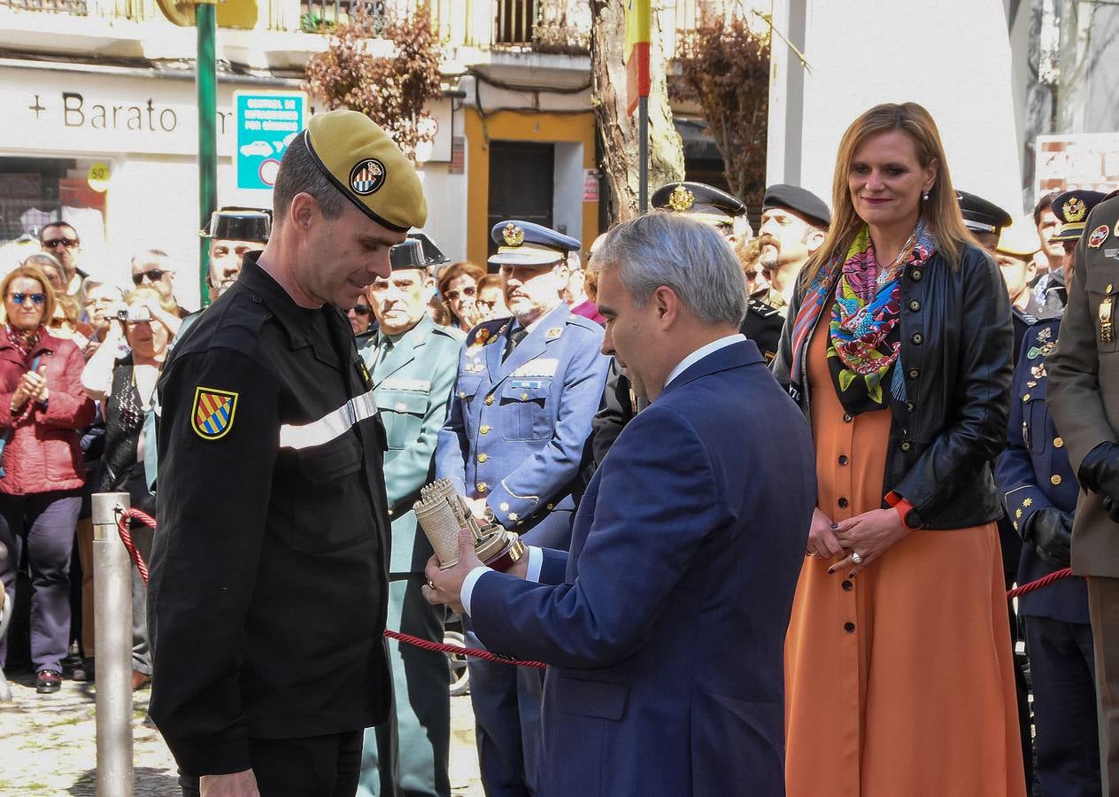 Extremadura y la ciudad de Badajoz han rendido un homenaje por su lucha contra el camalote en el río Guadiana a su paso por la región a los efectivos de la Unidad Militar de Emergencias (UME), en cuyo nombre el teniente coronel Juan Esteban Rodas ha manifestado que están «orgullosos del deber cumplido» con los sectores asignados «sin presencia evidente de la planta».