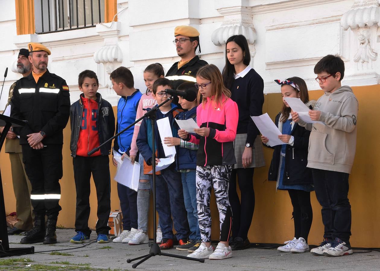 Extremadura y la ciudad de Badajoz han rendido un homenaje por su lucha contra el camalote en el río Guadiana a su paso por la región a los efectivos de la Unidad Militar de Emergencias (UME), en cuyo nombre el teniente coronel Juan Esteban Rodas ha manifestado que están «orgullosos del deber cumplido» con los sectores asignados «sin presencia evidente de la planta».