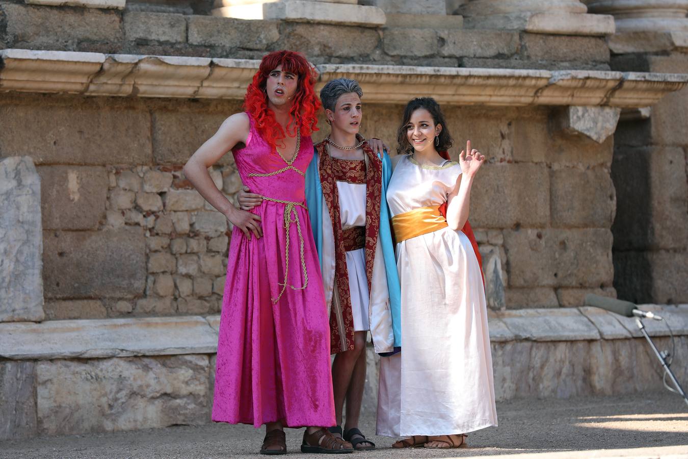 El grupo Noite Bohemia, de A Coruña. ha representado la obra 'Miles Gloriosus', de Plauto dentro del El Festival Juvenil de Teatro Grecolatino.