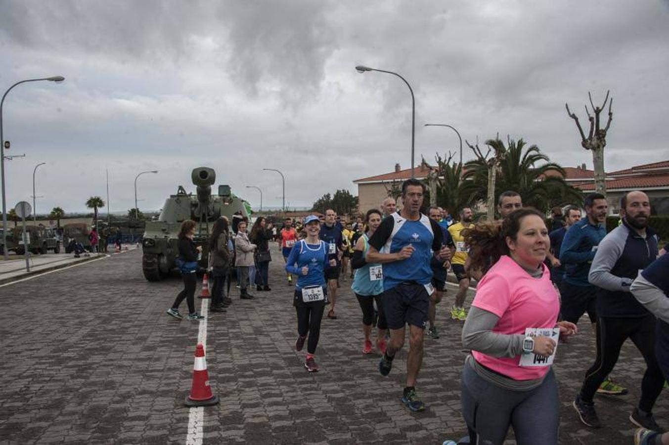 Fotos: Más de 1500 participantes en el Desafío San Fernando en Badajoz 