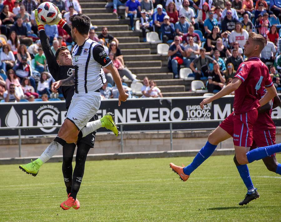 Los blanquinegros sellan otro partido épico con un triunfo en el descuento con gol de Guzmán de penalti