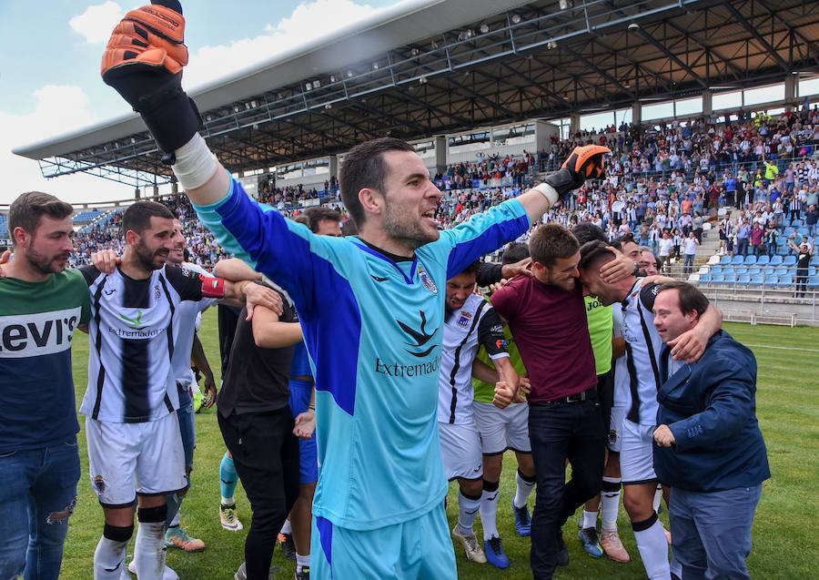 Los blanquinegros sellan otro partido épico con un triunfo en el descuento con gol de Guzmán de penalti