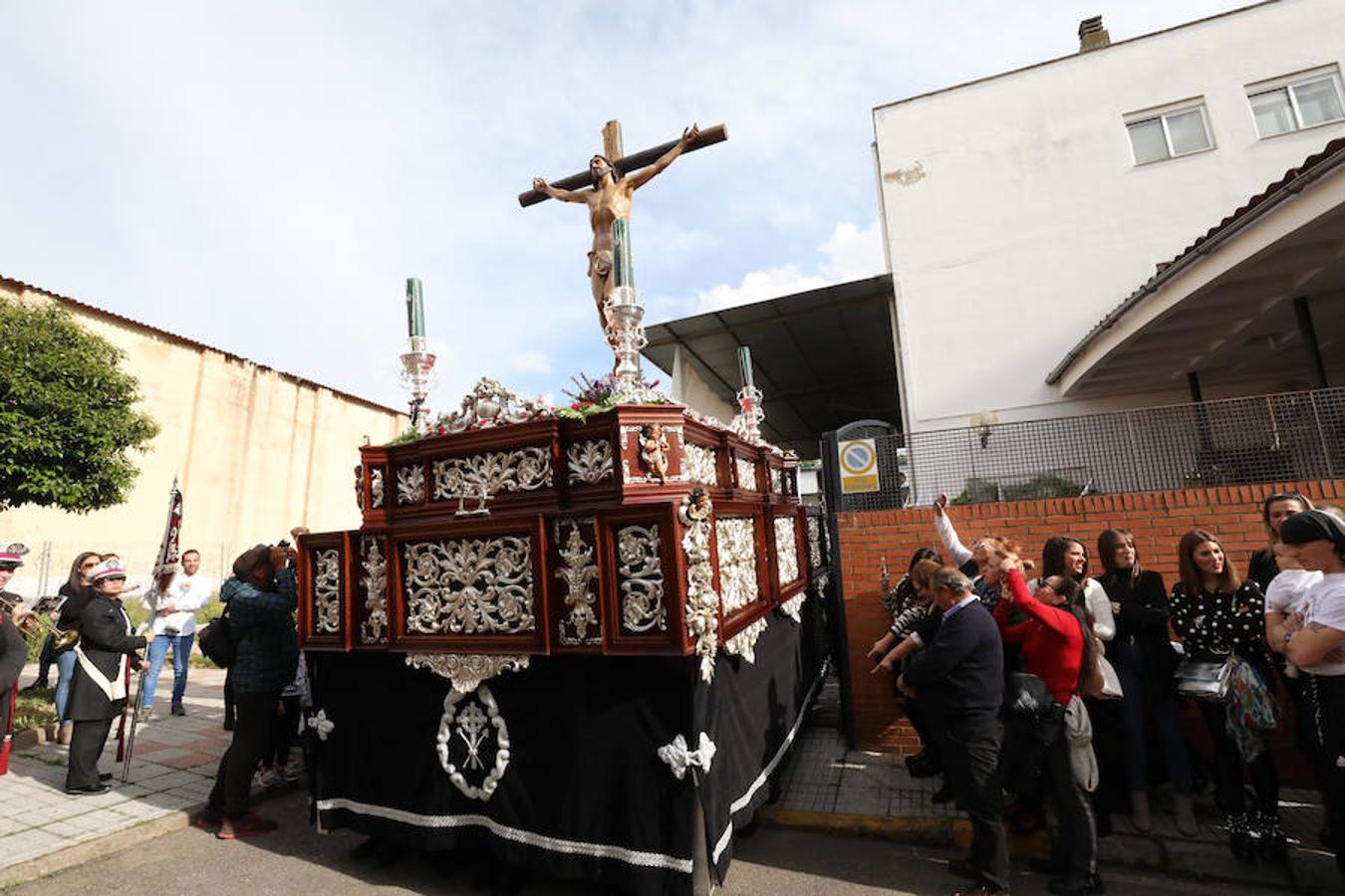 Hermandad del Santísimo Cristo de la Vera Cruz y María Santísima de Nazaret