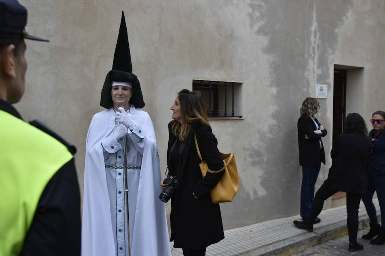 Fotos: Viernes Santo en Badajoz: La lluvia impide la salida del Santo Entierro