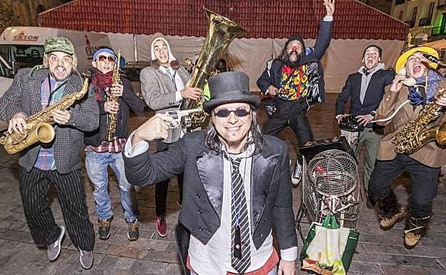 Duende Josele y Banda Ingrávida actúan este viernes en el teatro de Zafra