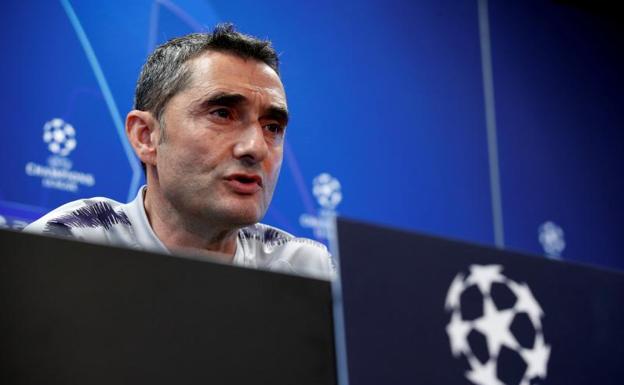Ernesto Valverde, durante la rueda de prensa previa al Barcelona-Liverpool.