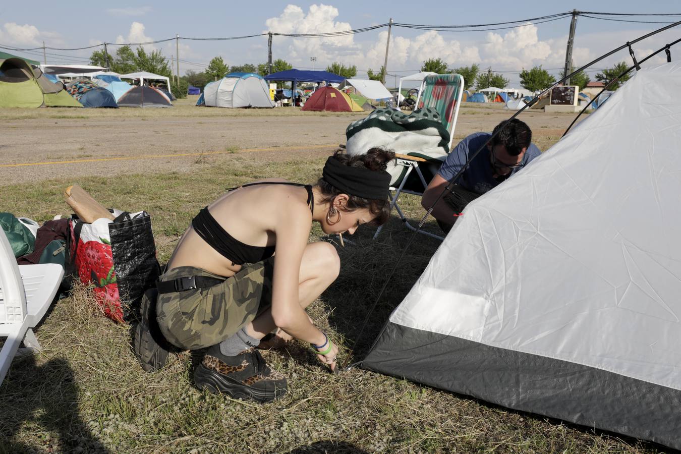 El plato fuerte de la jornada inaugural fue el regreso a los escenarios de Marea, que ha iniciado en Cáceres la gira de presentación de su último trabajo, 'El Azogue'. El líder y vocalista de la banda, Kutxhi Romero, destacó en una rueda de prensa previa al concierto el buen estado de salud del rock.