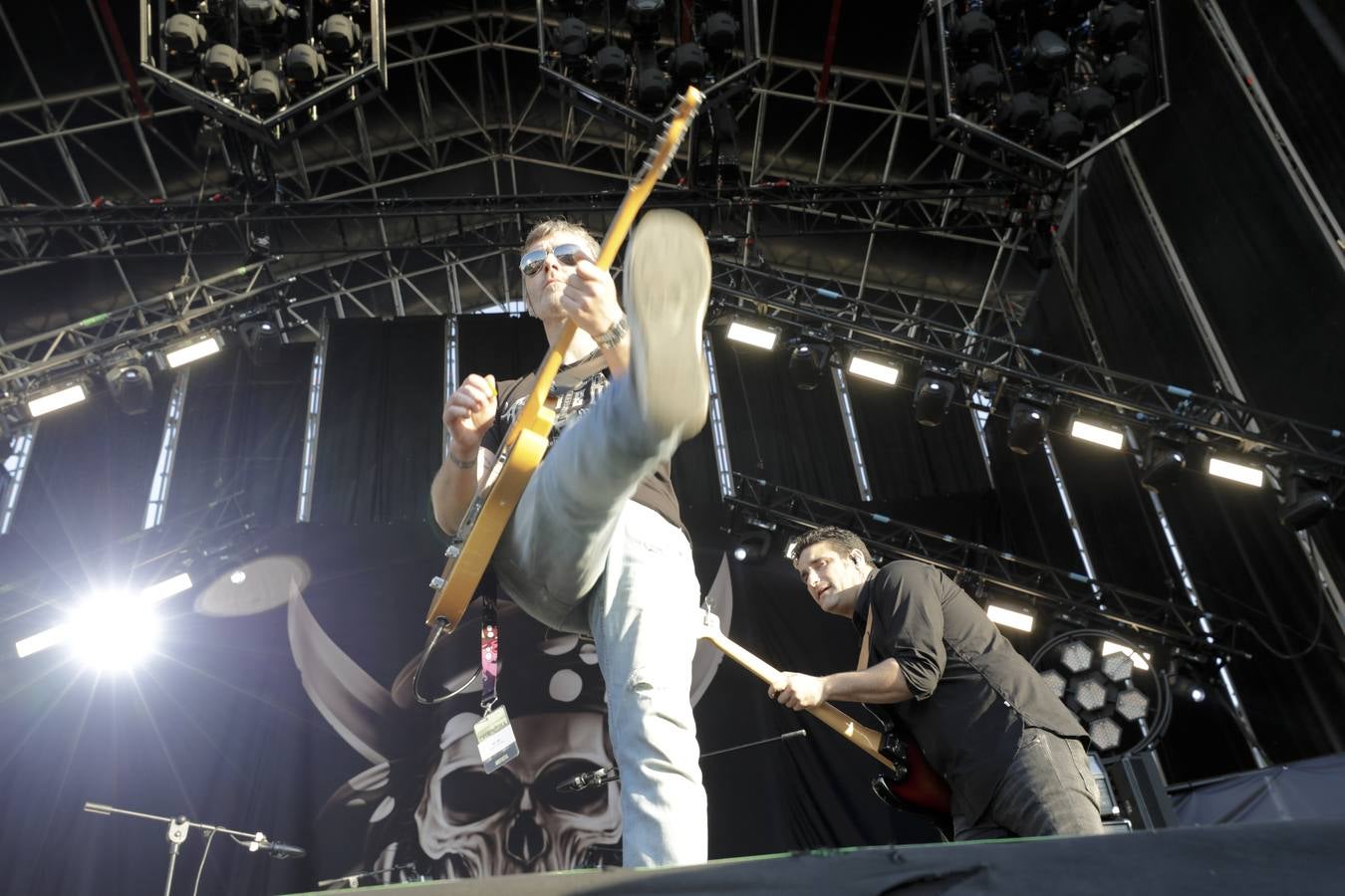 El plato fuerte de la jornada inaugural fue el regreso a los escenarios de Marea, que ha iniciado en Cáceres la gira de presentación de su último trabajo, 'El Azogue'. El líder y vocalista de la banda, Kutxhi Romero, destacó en una rueda de prensa previa al concierto el buen estado de salud del rock.