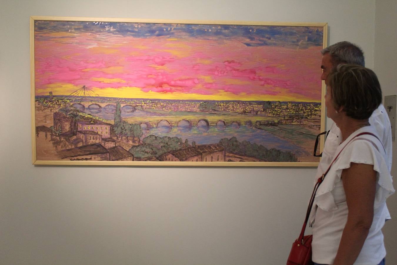 Organizada y comisariada por la Asociación de Vecinos del Casco Antiguo de Badajoz, la exposición que cada año acoge la Sala Vaquero Poblador de la Diputación de con motivo de las fiestas patronales del barrio, reúne en esta ocasión a 39 artistas relacionados de algún modo la zona intramuros de la capital pacense. La exposición se compone de pintura, fotografía, escultura, collage e instalaciones. Varios de los artistas son ya reconocidos y avalados por la crítica, mientras que otros, en general más jóvenes, buscan su sitio en el mundo del Arte y encuentran una oportunidad para exponer y dar a conocer su obra en la Sala Vaquero Poblador. Se puede visitar hasta el 11 de mayo.