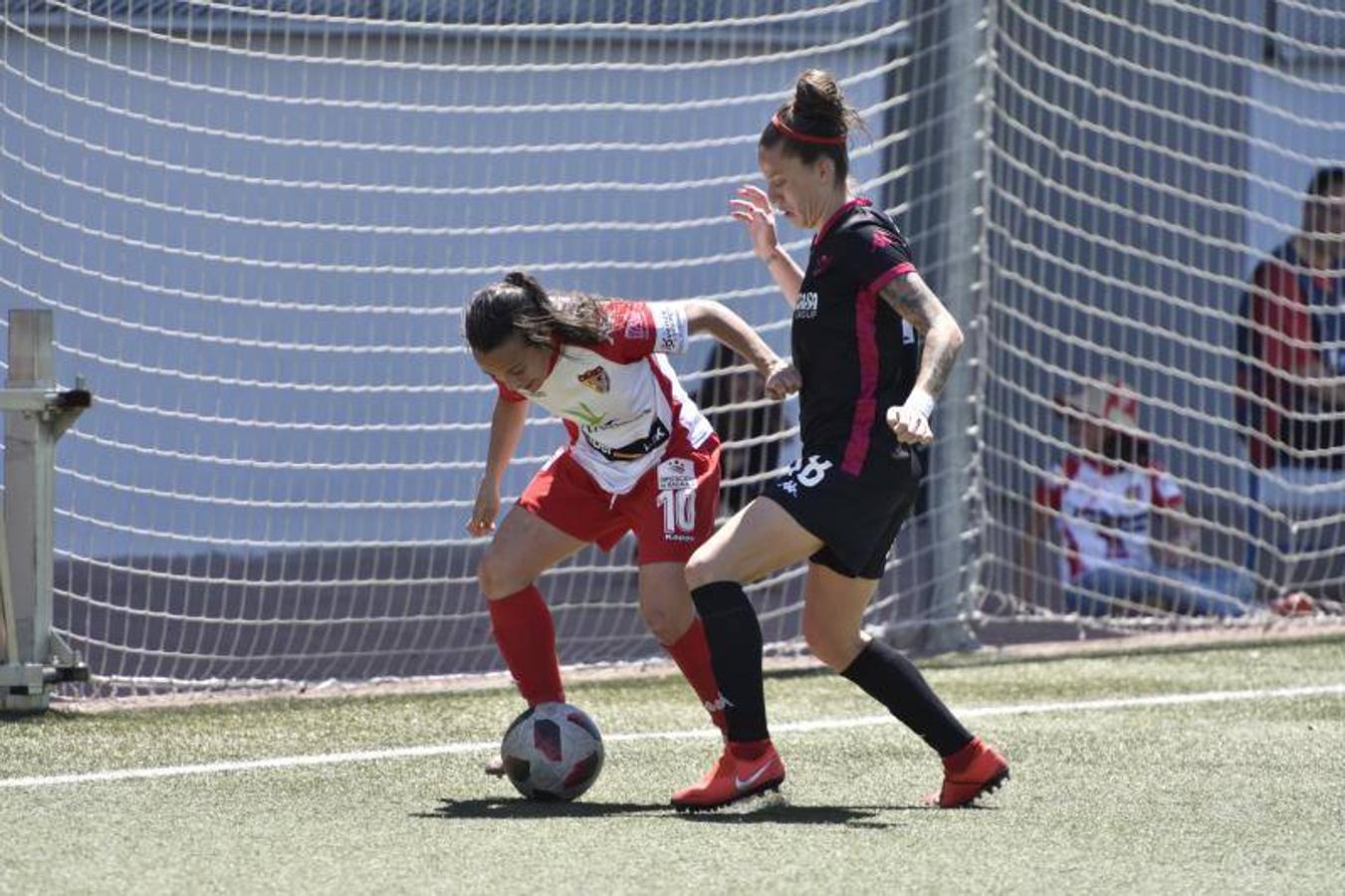 El Santa Teresa gana 1-0 al Tacón en El Vivero y afronta la vuelta de la final por el ascenso a la Liga Iberdrola con ventaja