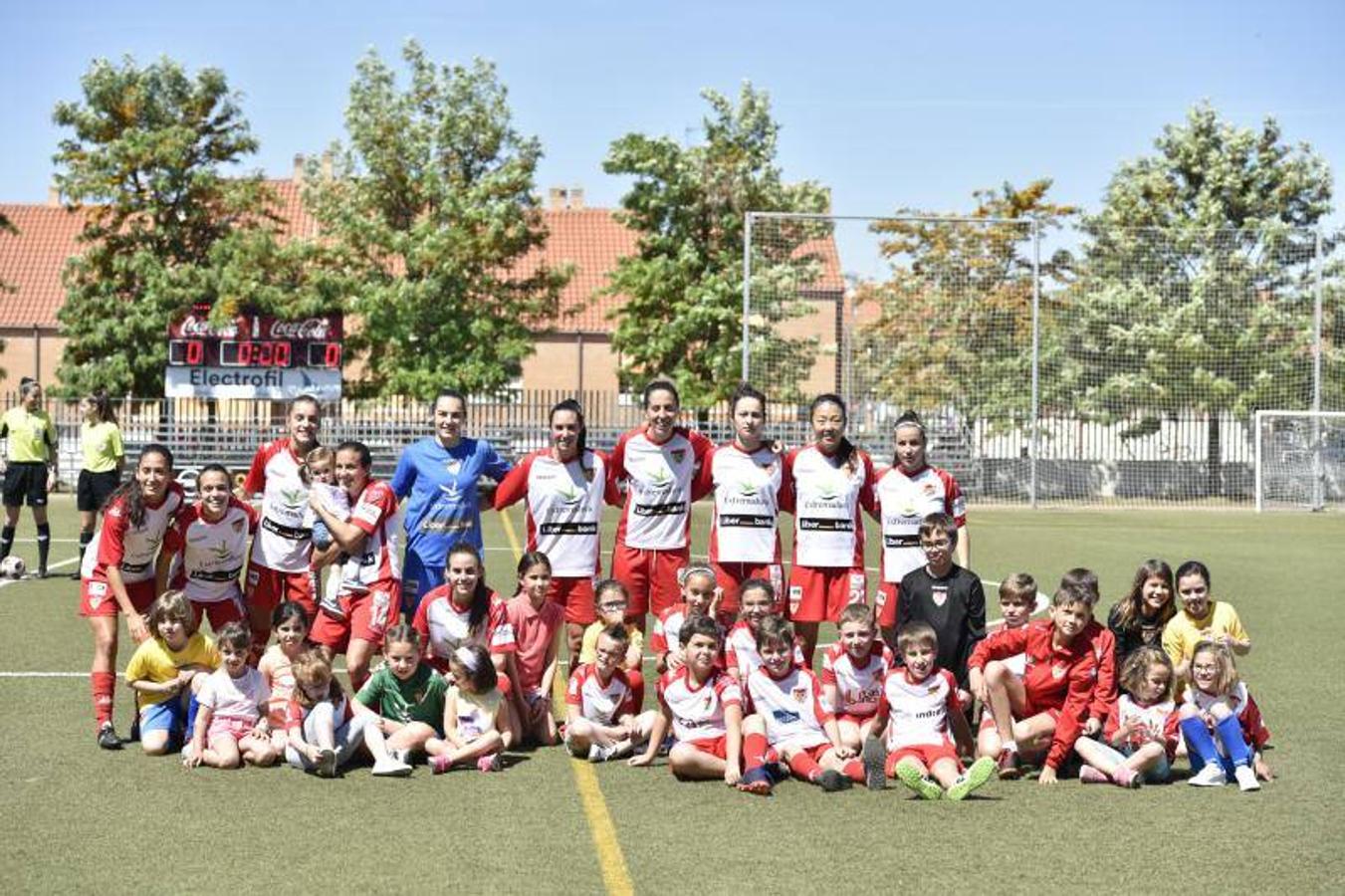 El Santa Teresa gana 1-0 al Tacón en El Vivero y afronta la vuelta de la final por el ascenso a la Liga Iberdrola con ventaja