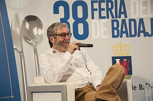 Antonio Muñoz Molina el martes en la feria del libro. :: pakopí