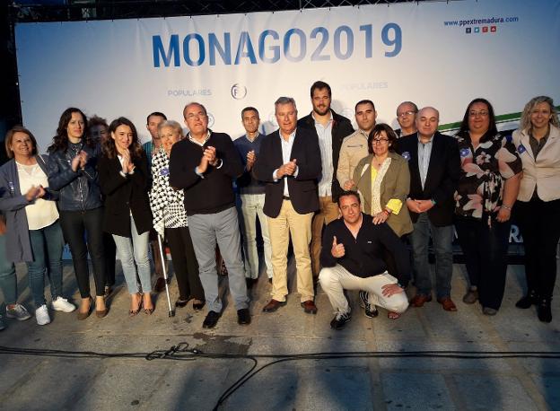 Integrantes de la candidatura del PP con Monago. :: f. h.