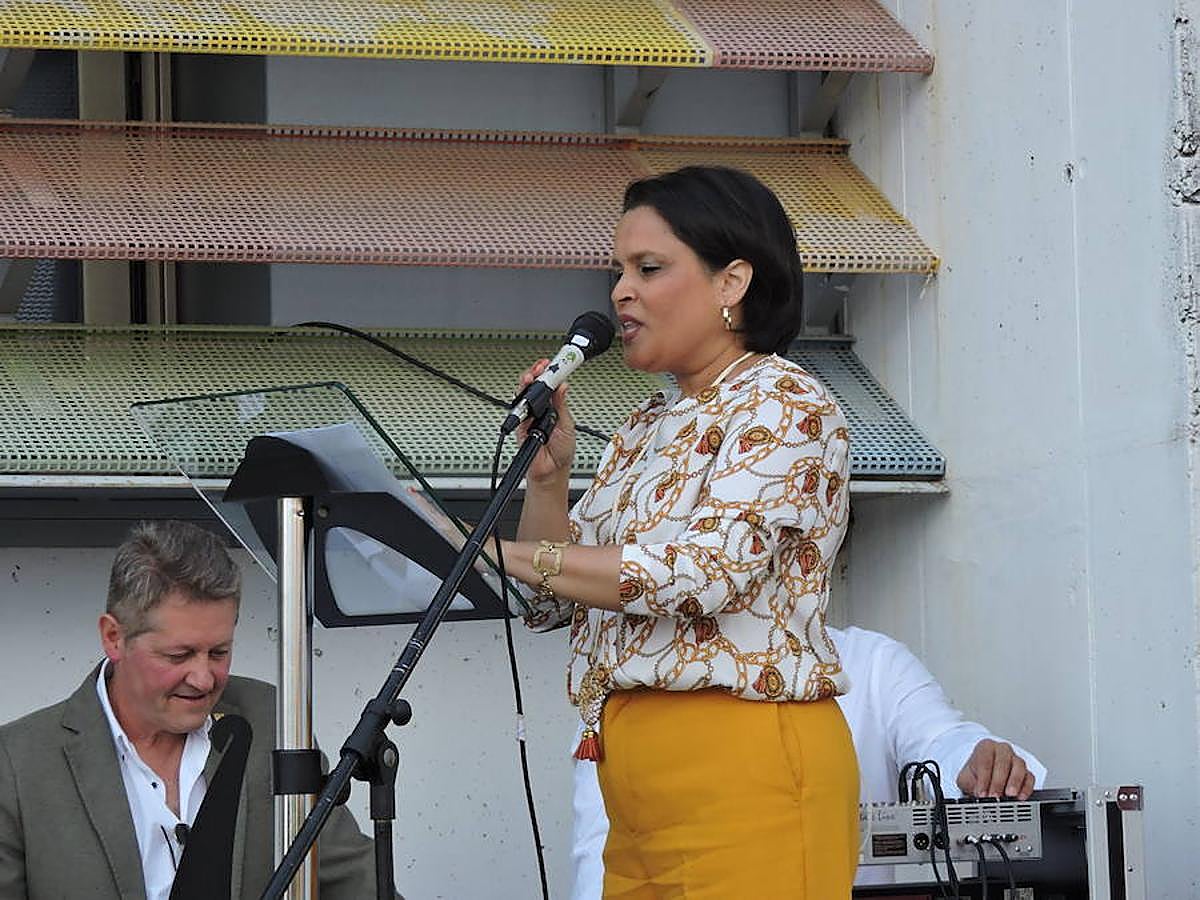 Medio centenar de fotos del acto