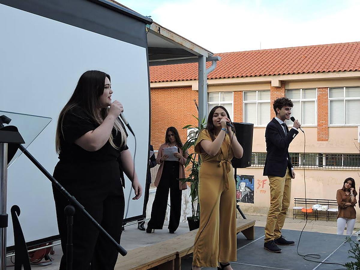 Medio centenar de fotos del acto