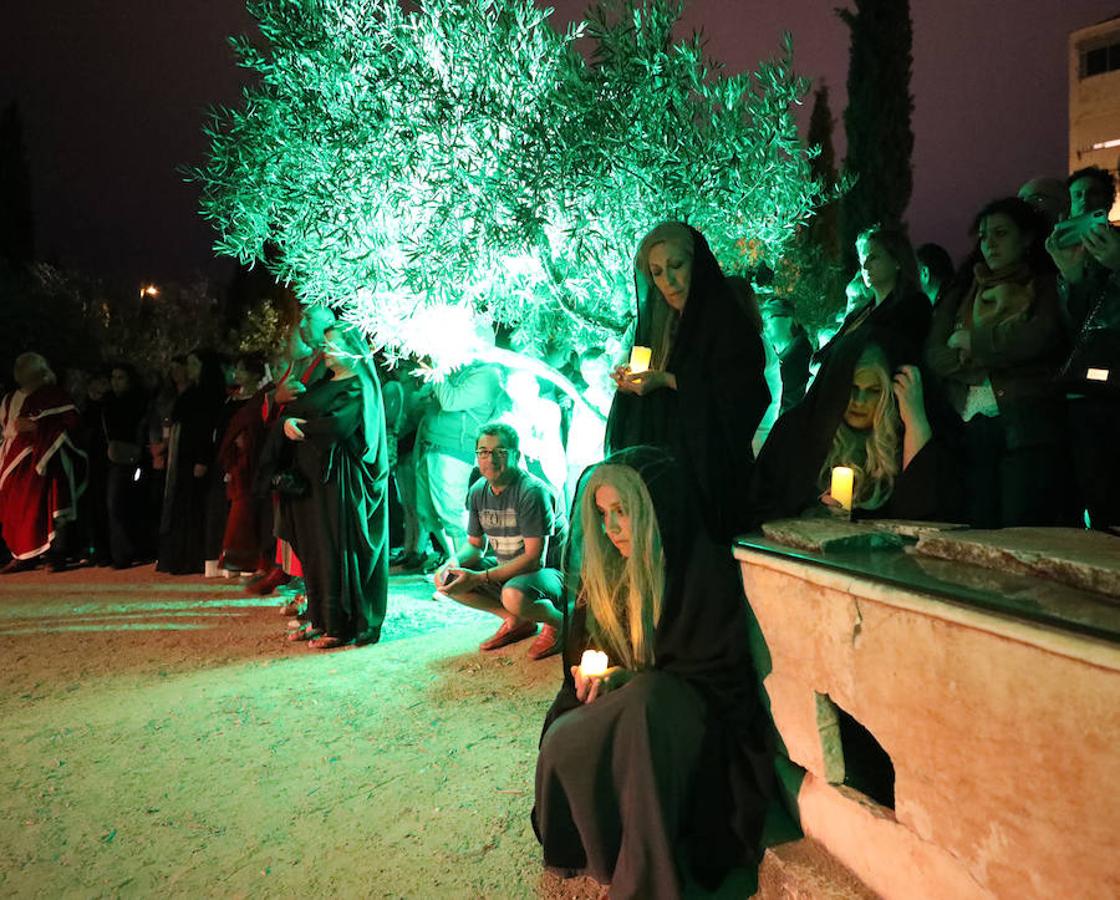Fotos: Emérita Lúdica arranca con el &#039;Funus Romanus&#039; en la Casa del Mitreo de Mérida