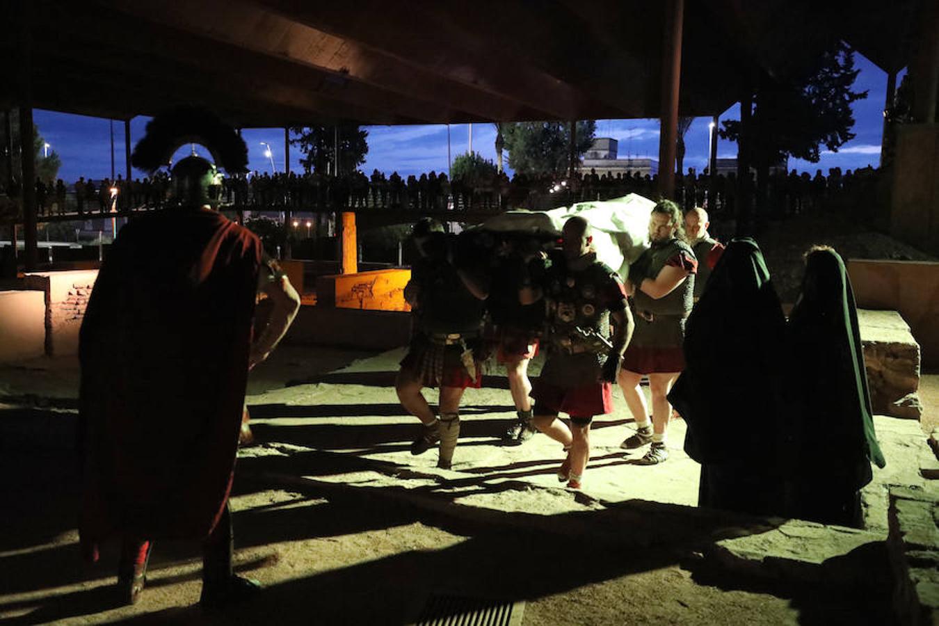 Fotos: Emérita Lúdica arranca con el &#039;Funus Romanus&#039; en la Casa del Mitreo de Mérida
