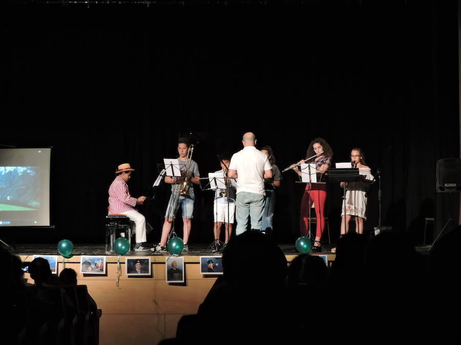 Fotos: 70 Fotos del concierto de fin de curso de la escuela de música de Fregenal