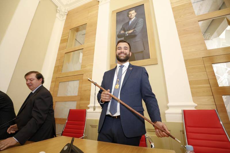 Ciudadanos ha decidido no formar parte de una coalición de gobierno y abstenerse en la votación