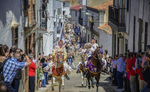 Carrera de caballos en la Octava del Corpus de Peñalsordo:. MANUEL CALVO 