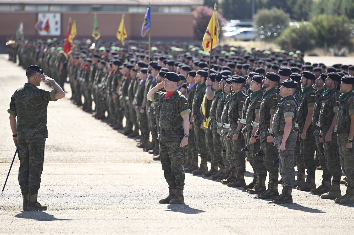 En la Base «General Menacho» (Badajoz), ha tenido lugar el acto de despedida del Contingente eFP V, previo a su despliegue en Letonia y cuya base está formada por la Brigada «Extremadura» XI. El acto ha estado presidido por el Excmo. Sr. General Jefe de la Brigada «Extremadura» XI, D. Francisco Javier Romero Marí.