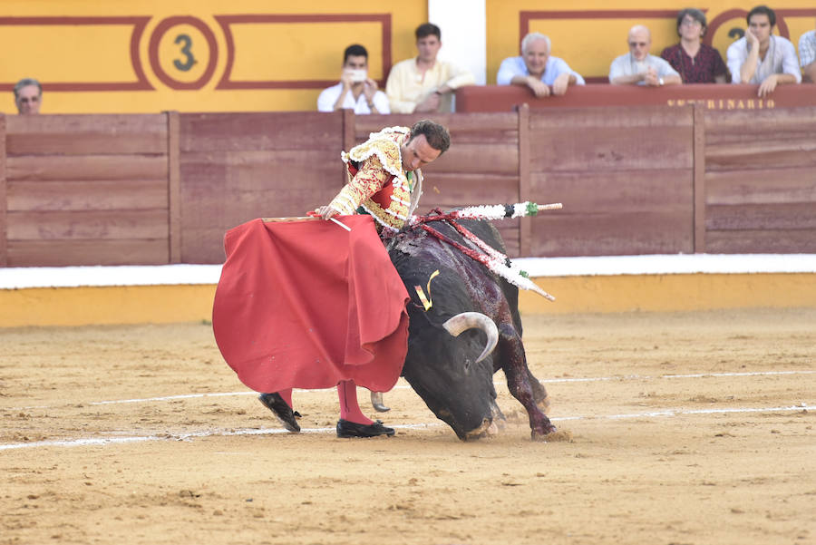 El de Villafranco cuaja una gran faena ante el cuarto de la tarde de Victoriano del Río, noble hasta la extenuación y que se empleó bien con el caballo