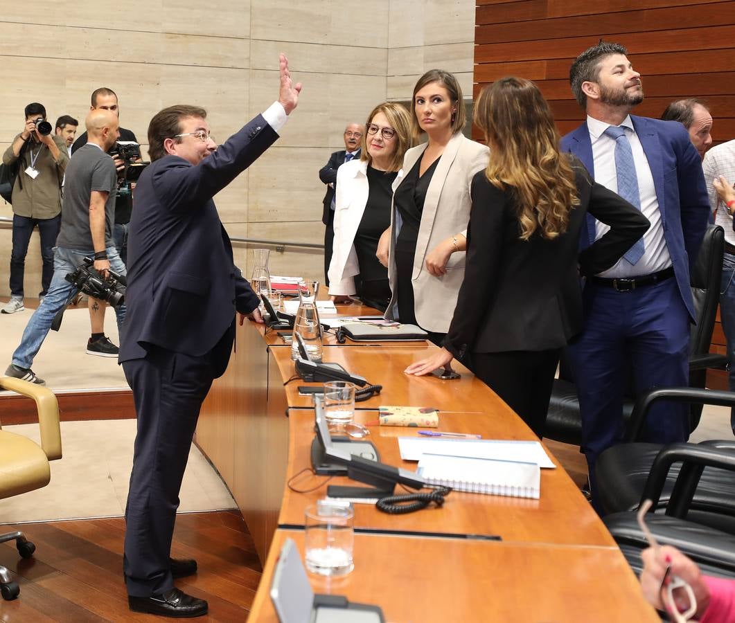 Fotos: Vara ya es presidente con los únicos votos en contra del PP