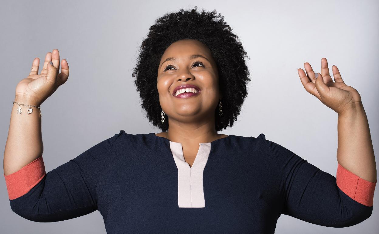 La artista Lucibela abre Los Conciertos de Pedrilla en Cáceres