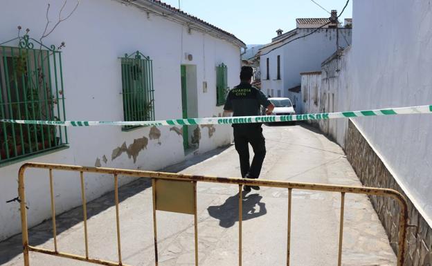 Barriada de Cortes de la Frontera (Málaga) donde ha tenido lugar el hallazgo de los cuerpos de la pareja.