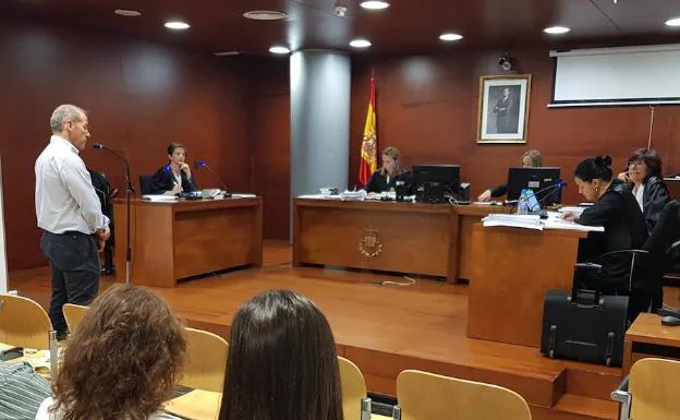 La Audiencia confirma la condena por maltrato al alcalde de Malpartida de Cáceres