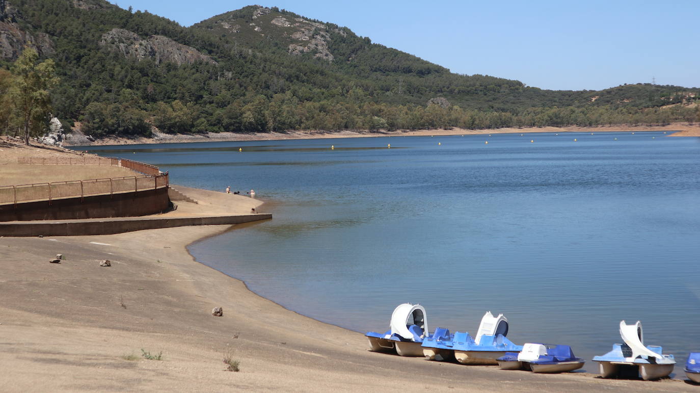 Fotos: Rincones con encanto de Extremadura: Playa de Puerto Peña