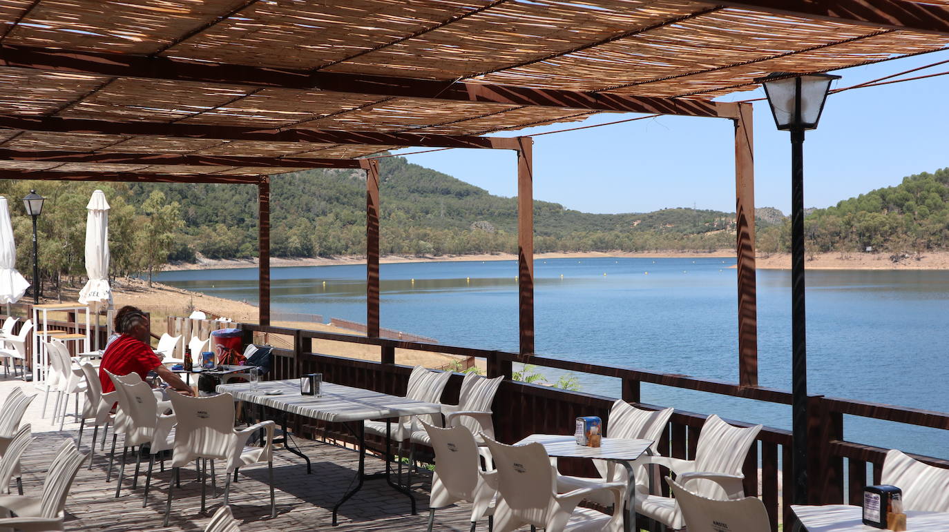 Fotos: Rincones con encanto de Extremadura: Playa de Puerto Peña