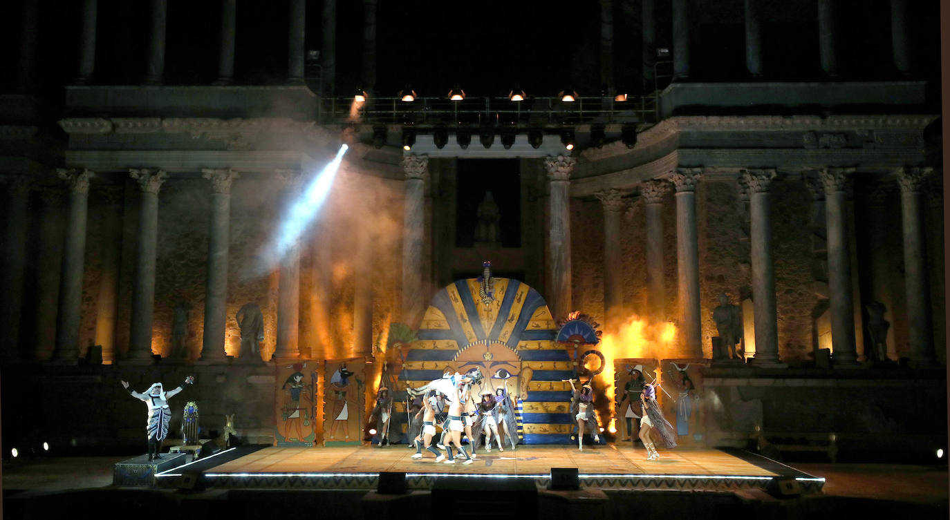 Fotos: Egipto conquista el Teatro Romano
