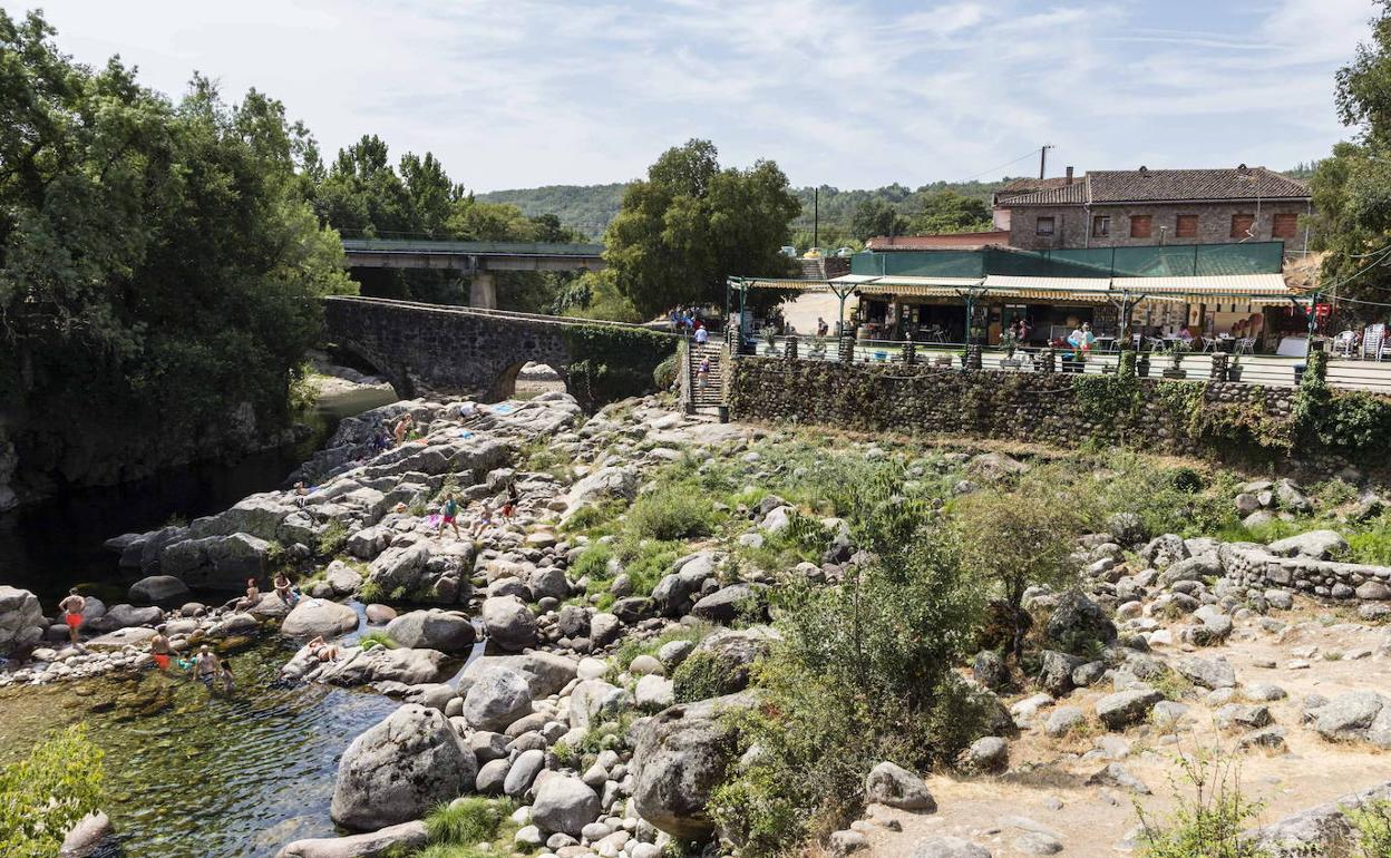 La Garganta de Cuartos, Losar de la Vera.