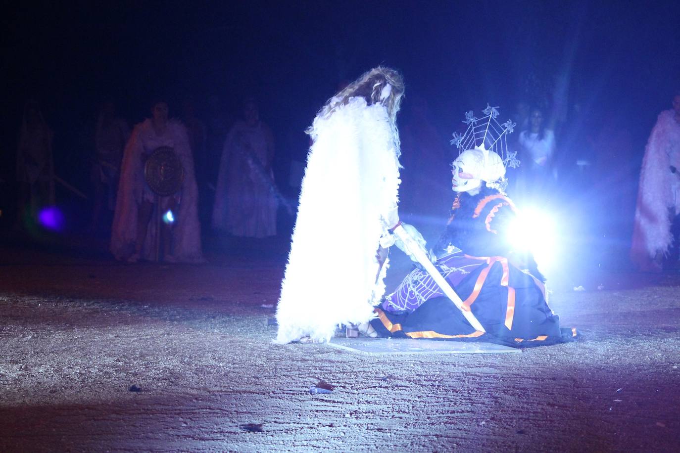 El Ángel del Bien vence a La Diabla