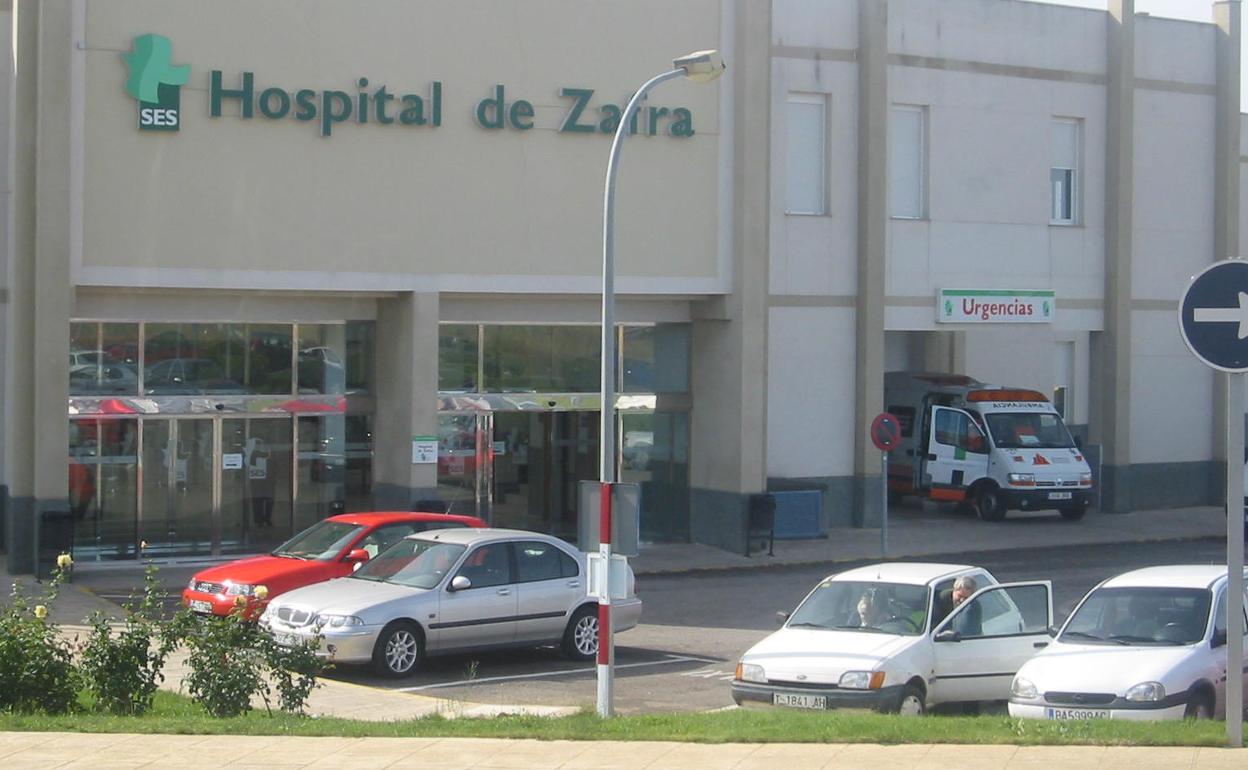 Los aparcamientos del hospital de Zafra estarán listos en quince días