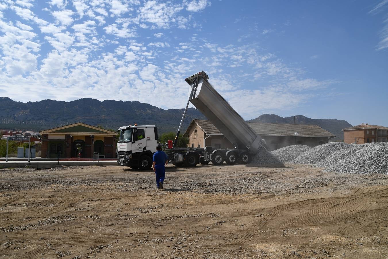 Fotos: Obras de mejora de la estación ferroviaria de Cabeza del Buey