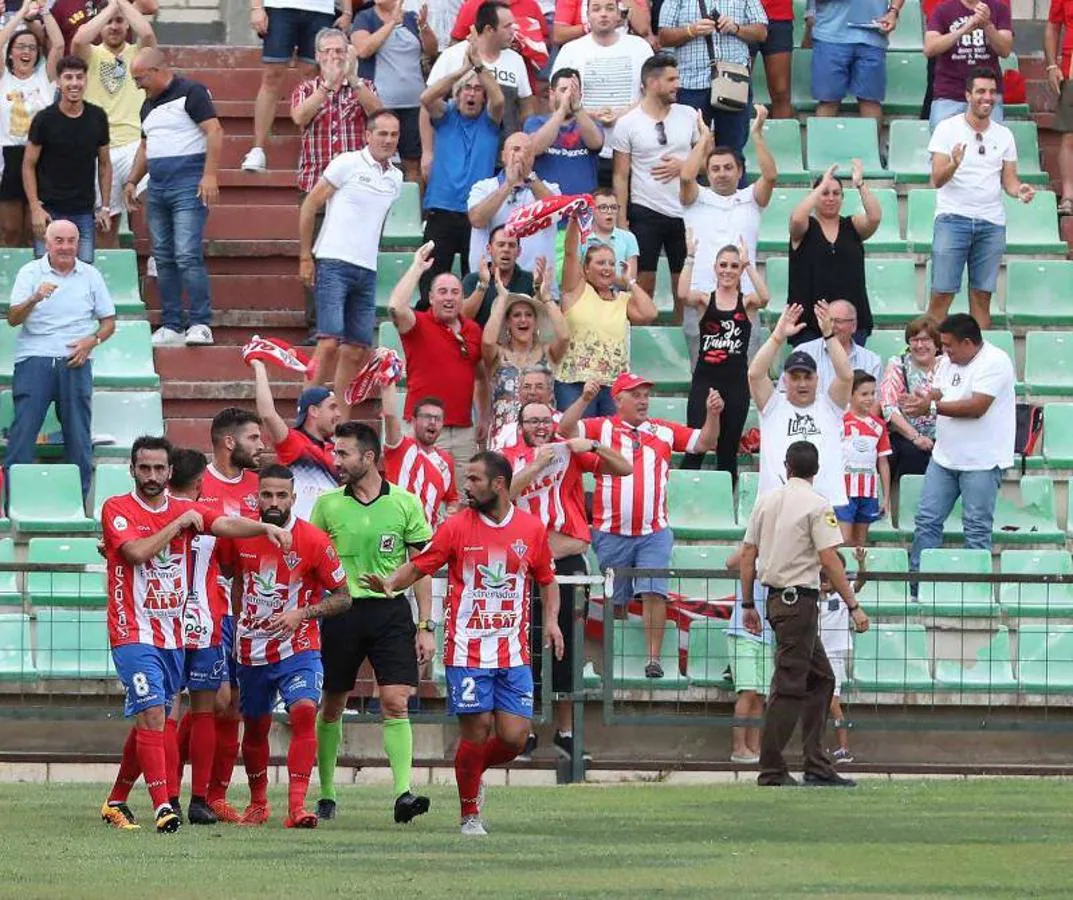 Fotos: Mérida 1-1 Don Benito