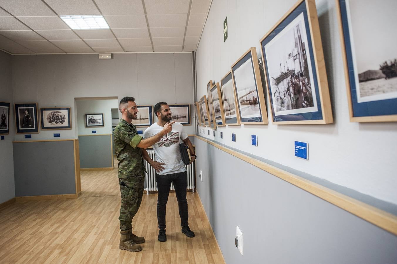 Fotos: &#039;Extremadura XI&#039; inaugura un ciclo de exposiciones en el Palacio de Capitanía