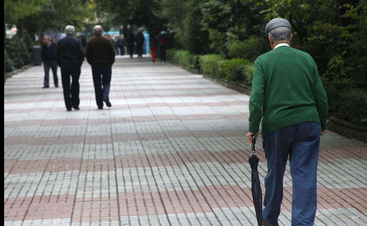 Personas mayores en Cáceres:: 