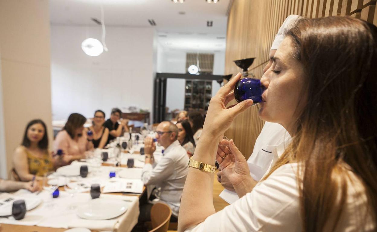 Cata de aceite en Cáceres:: 