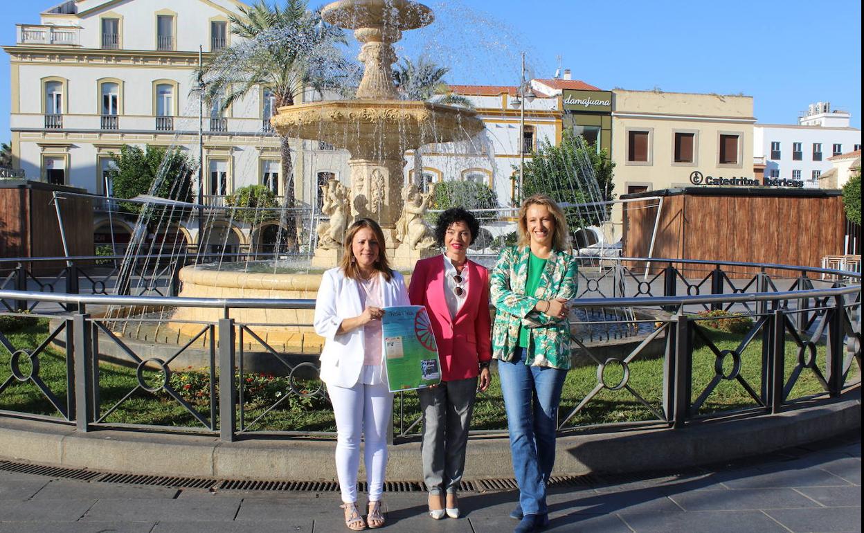 Ana Aragoneses, Zaida García e Isabel Rodriguez Palop en la presentación de la Feria Chica de Mérida:: HOY